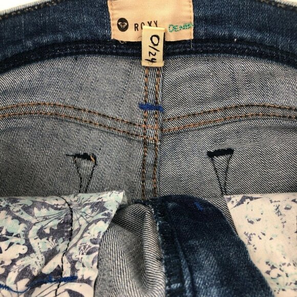 Roxy Denim Shorts Doily Dukes Cut Off White Lace Overlay Stretch Juniors 0/24 - Picture 5 of 7